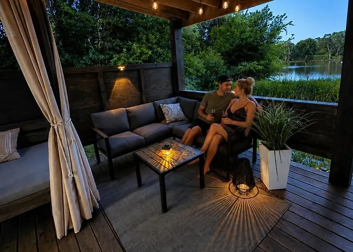 Velvet - Couples Getaway With Exclusive Velvet Room Ferienhaus