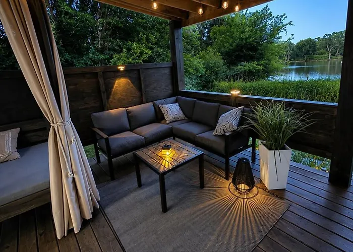 Velvet - Couples Getaway With Exclusive Velvet Room Ferienhaus Rockford