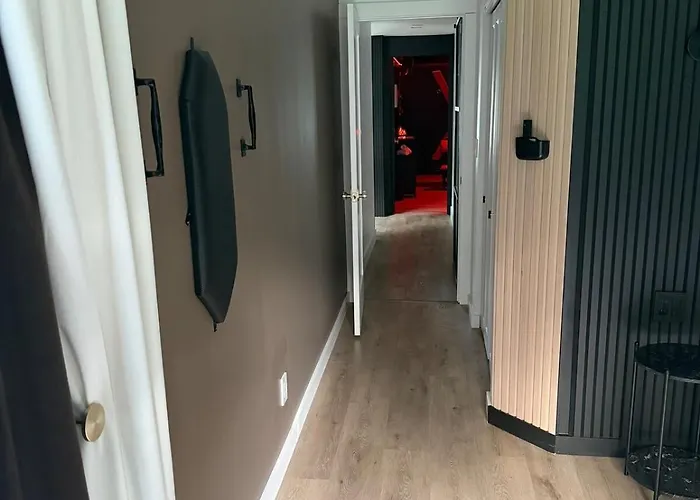 Velvet - Couples Getaway With Exclusive Velvet Room