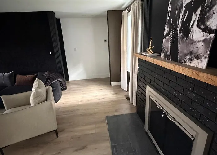 Velvet - Couples Getaway With Exclusive Velvet Room Ferienhaus